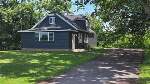 9280 Bartel Rd, Brewerton, NY 13029