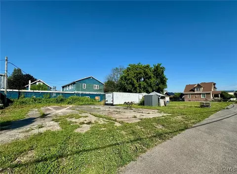 322 S Caroline St, Herkimer, NY 13350