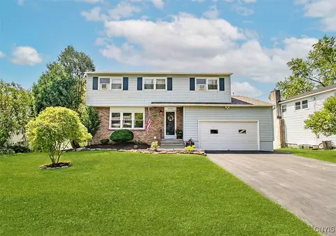 5728 Sunset Ter, Cicero, NY 13039