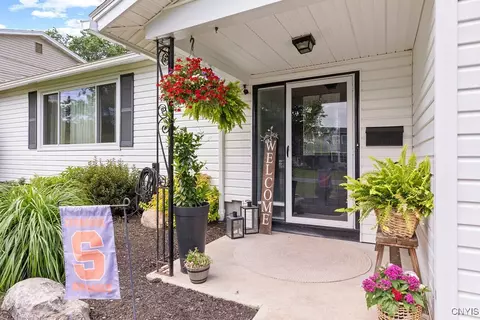 Exterior - 111 Ruby Rd, Salina, NY 13088 photo 2 of 6