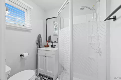 Bath - 111 Ruby Rd, Salina, NY 13088 photo 1 of 4