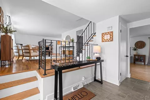 Entry Way - 111 Ruby Rd, Salina, NY 13088 photo 1 of 2
