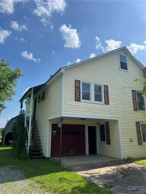 102 Sunset Ln, Plainfield, NY 13491