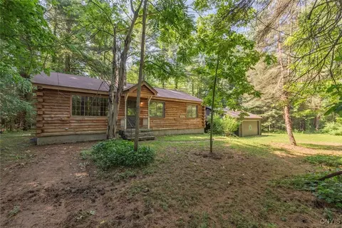 225 S Granby Rd, Granby, NY 13069