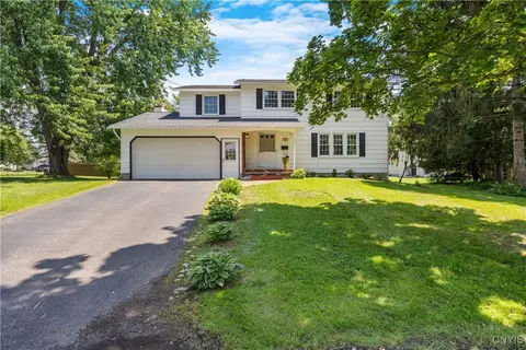 14 Ibis, Liverpool, NY 13090