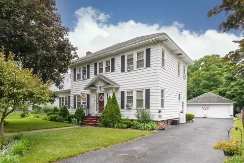 4953 S Salina St, Syracuse, NY 13205