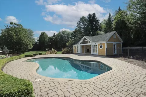 6972 Colonial Dr, Fayetteville, NY 13066 photo 42