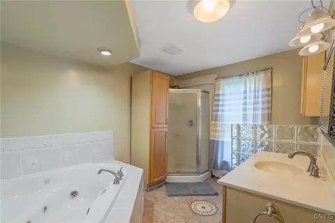 388 Sutton Rd, Schroeppel, NY 13132 photo 23