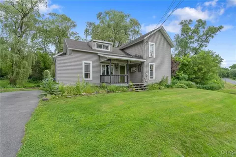 388 Sutton Rd, Schroeppel, NY 13132