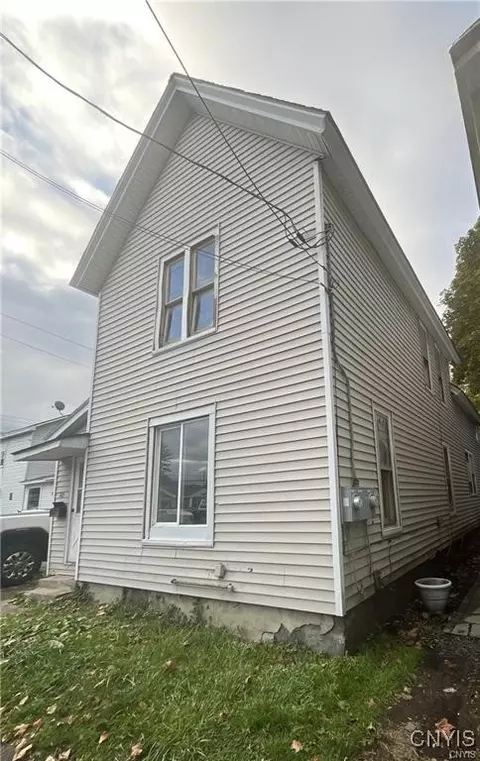 105 N Frankfort St, Frankfort, NY 13340