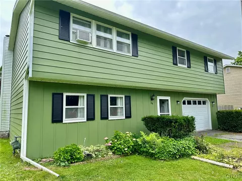 54 Kennedy Ave, Oswego, NY 13126