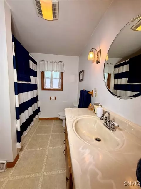 Bath - 3554 Cody Rd, Fenner, NY 13035 photo 1 of 2