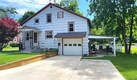 25 Bellrose Ave, Cortland, NY 13045
