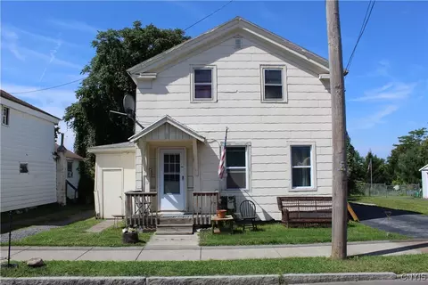 707 Wolf St, Syracuse, NY 13208