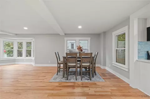 106 Wellington Rd, Syracuse, NY 13214 photo 11