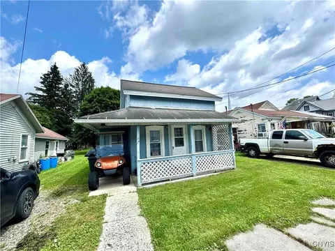 7 Dyke St, Andover, NY 14806
