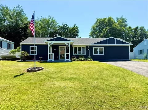 26 Walnut Dr, Whitestown, NY 13492