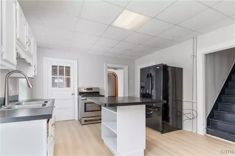 Kitchen - 344 Eastern Ave, Herkimer, NY 13350 photo 2 of 2
