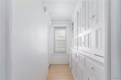 Entry Way - 344 Eastern Ave, Herkimer, NY 13350 photo 2 of 6