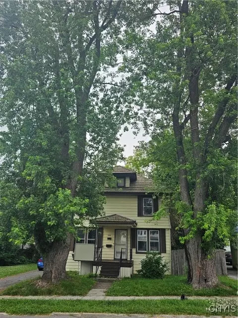 230 N Indiana Ave, Watertown, NY 13601