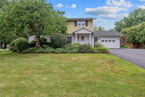 106 Mcardell Rd, Salina, NY 13088