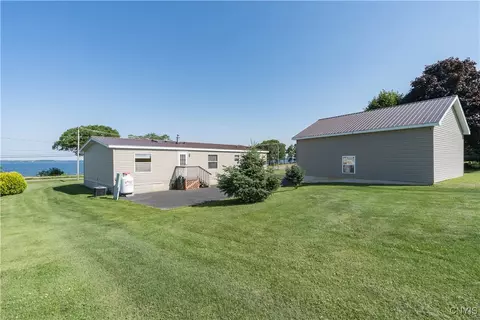 32578 State Route 12e, Cape Vincent, NY 13618