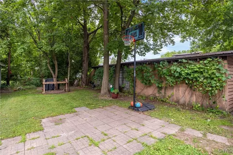 308 Seneca St, Oneida, NY 13421 photo 33