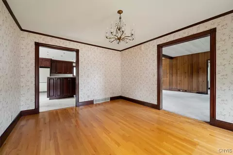 51 State St, Oneida, NY 13421 photo 13