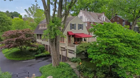 Exterior - 306 Berkeley Dr, Syracuse, NY 13210 photo 11 of 11