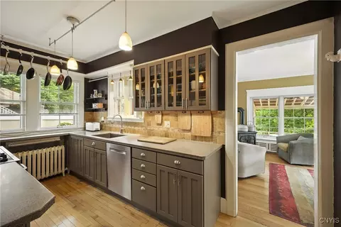 Kitchen - 306 Berkeley Dr, Syracuse, NY 13210 photo 1 of 2