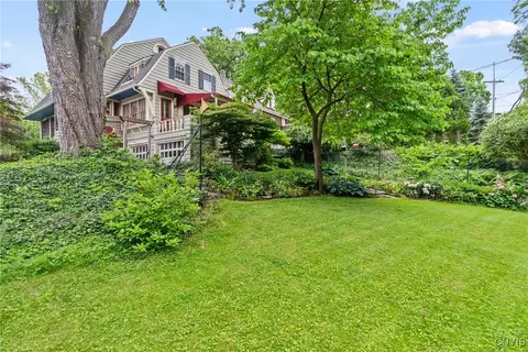 Exterior - 306 Berkeley Dr, Syracuse, NY 13210 photo 8 of 11