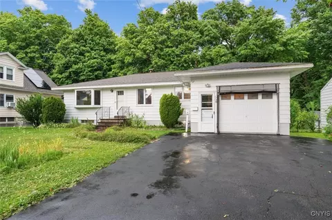 178 Wainwright Ave, Syracuse, NY 13208