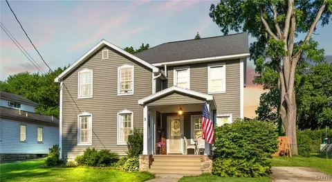 5 Mary St, Auburn, NY 13021