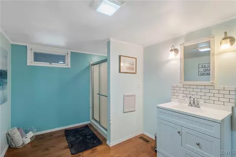 Bath - 652 Lamson Rd, Lysander, NY 13027 photo 1 of 2