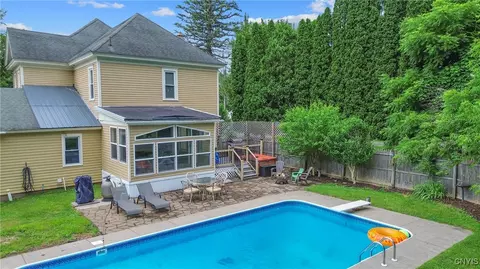 Exterior - 652 Lamson Rd, Lysander, NY 13027 photo 10 of 13
