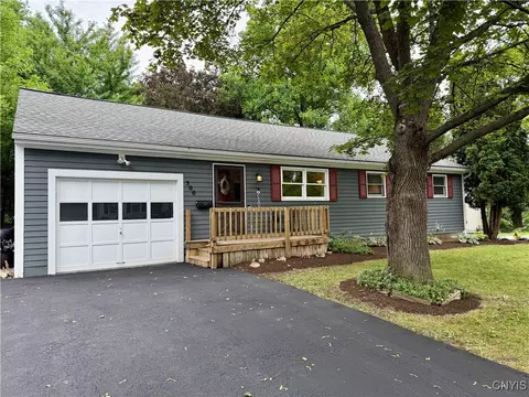 300 Holmes St, Syracuse, NY 13210