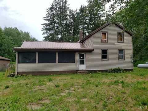 3119 County Route 4, Volney, NY 13069