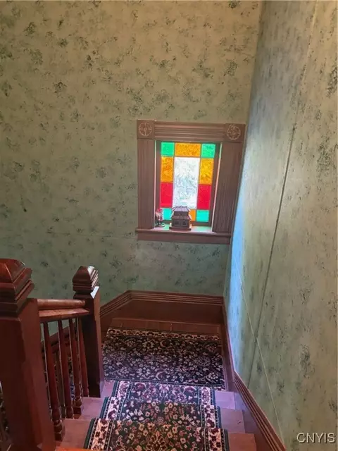 Entry Way - 256 E Walnut St, Oneida, NY 13421 photo 5 of 6