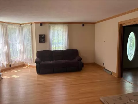 Living - 256 E Walnut St, Oneida, NY 13421 photo 1 of 3