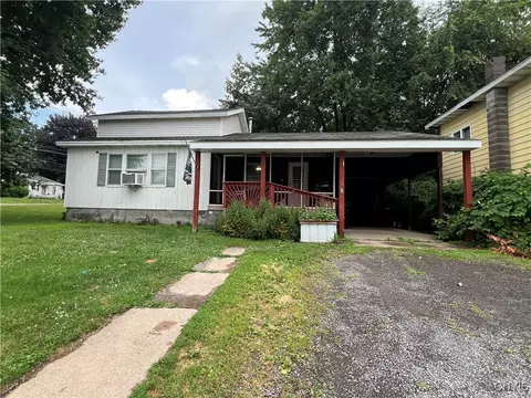 1 S Seventh St, Fulton, NY 13069