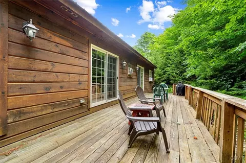 Exterior - 160 Pawnee Dr, Webb, NY 13420 photo 4 of 7