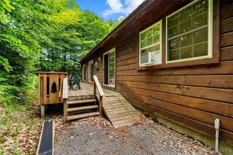 Exterior - 160 Pawnee Dr, Webb, NY 13420 photo 3 of 7