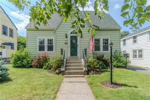 237 Michigan Ave, Watertown, NY 13601