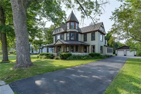 61 E Church St, Adams, NY 13605