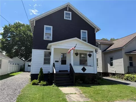 101 Barton St, Utica, NY 13502