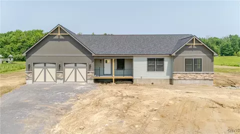 2936 County Rt 2, Pulaski, NY 13142