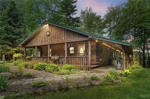 82 County Route 45, Hastings, NY 13076