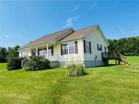 3370 Hicks Rd, Scipio, NY 13118