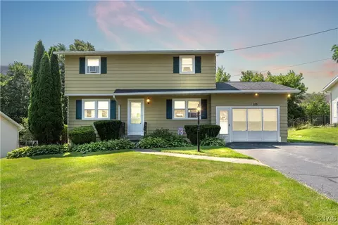 105 Dubiel Ave, Geddes, NY 13209