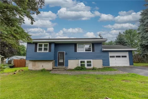 207 Walrath Dr, Sullivan, NY 13037